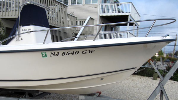 Vinyl Boat lettering Vinyl Boat lettering