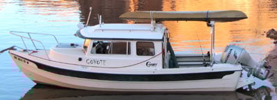 Custom Vinyl Lettering on a boat Custom Vinyl Lettering on a boat